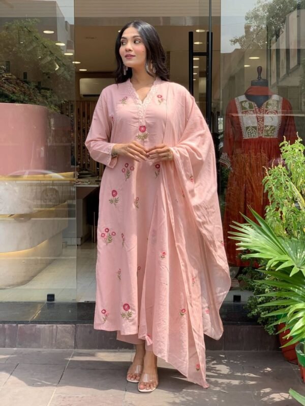 Dhunidhi 01 Pv Chanderi Embroidery Kurti With Pant Dupatta