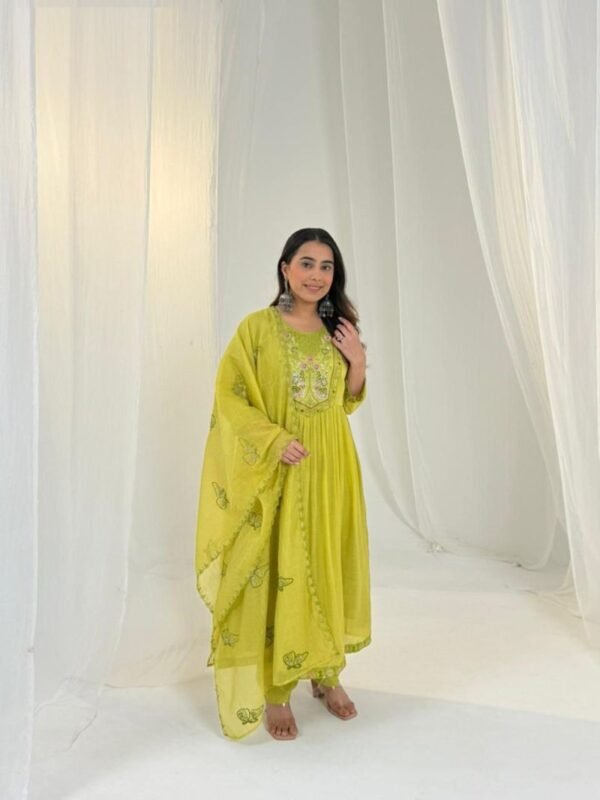 Naisha K 538 Mul Chanderi With Handwork Kurti Pant And Dupatta