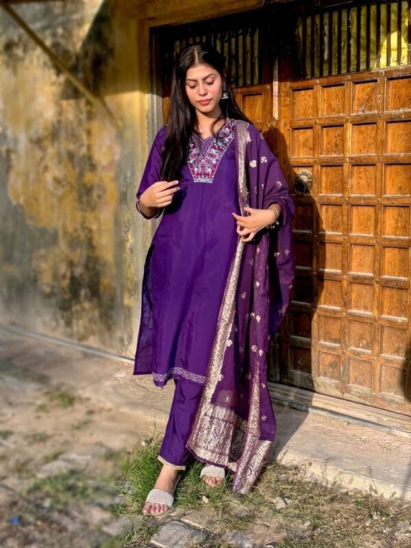 Dt V Multi Roman Silk Embroidery Handworked Kurti With Bottam Dupatta