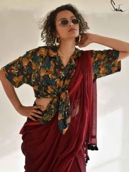 Maroon Solid Cotton Saree without Blouse - Image 2
