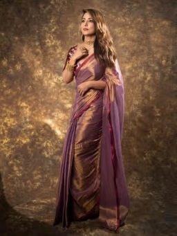 Attractive Wine Fendy Silk Saree with Unstitched Blouse - Image 3