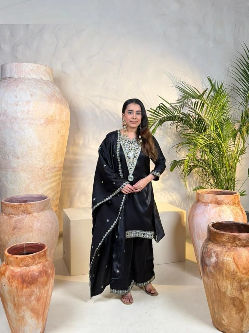 Naisha K 557 Roman Glass Designer Kurti Pant And Dupatta Collection - Image 3